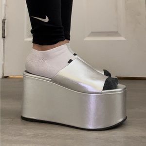 Simon Miller Blackout Platform in Silver Size 10